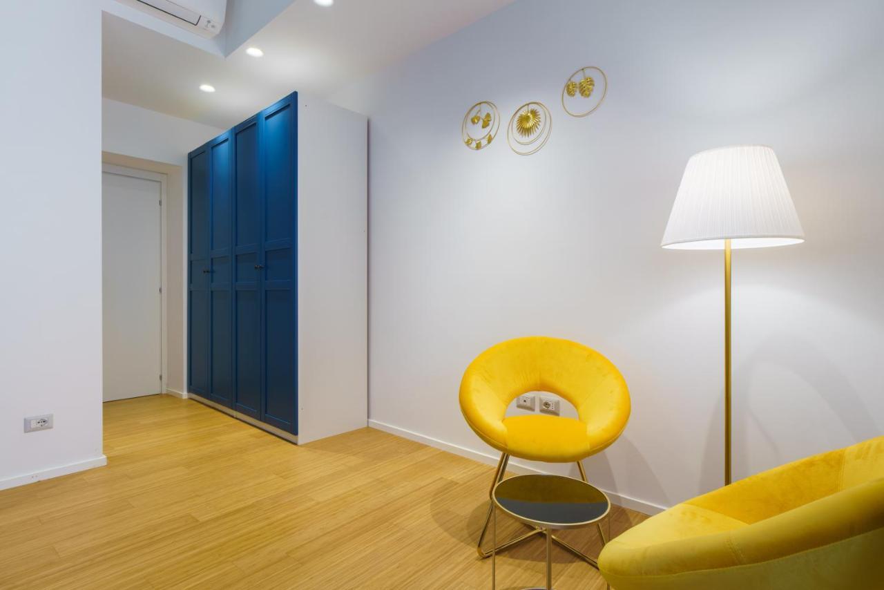 Dreamynest Quattro Cantoni - 2 Bdr Vicino Il Colosseo Roma Exterior foto