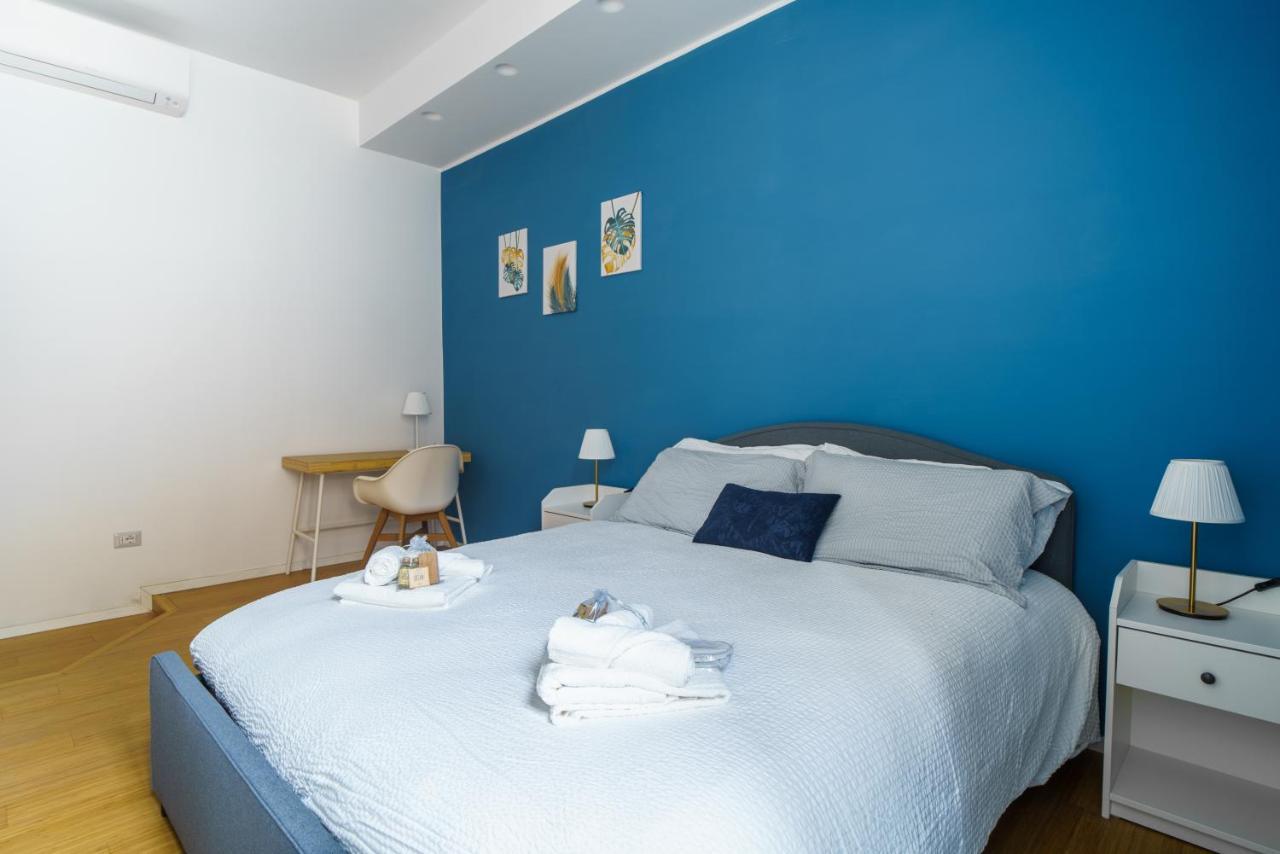 Dreamynest Quattro Cantoni - 2 Bdr Vicino Il Colosseo Roma Exterior foto