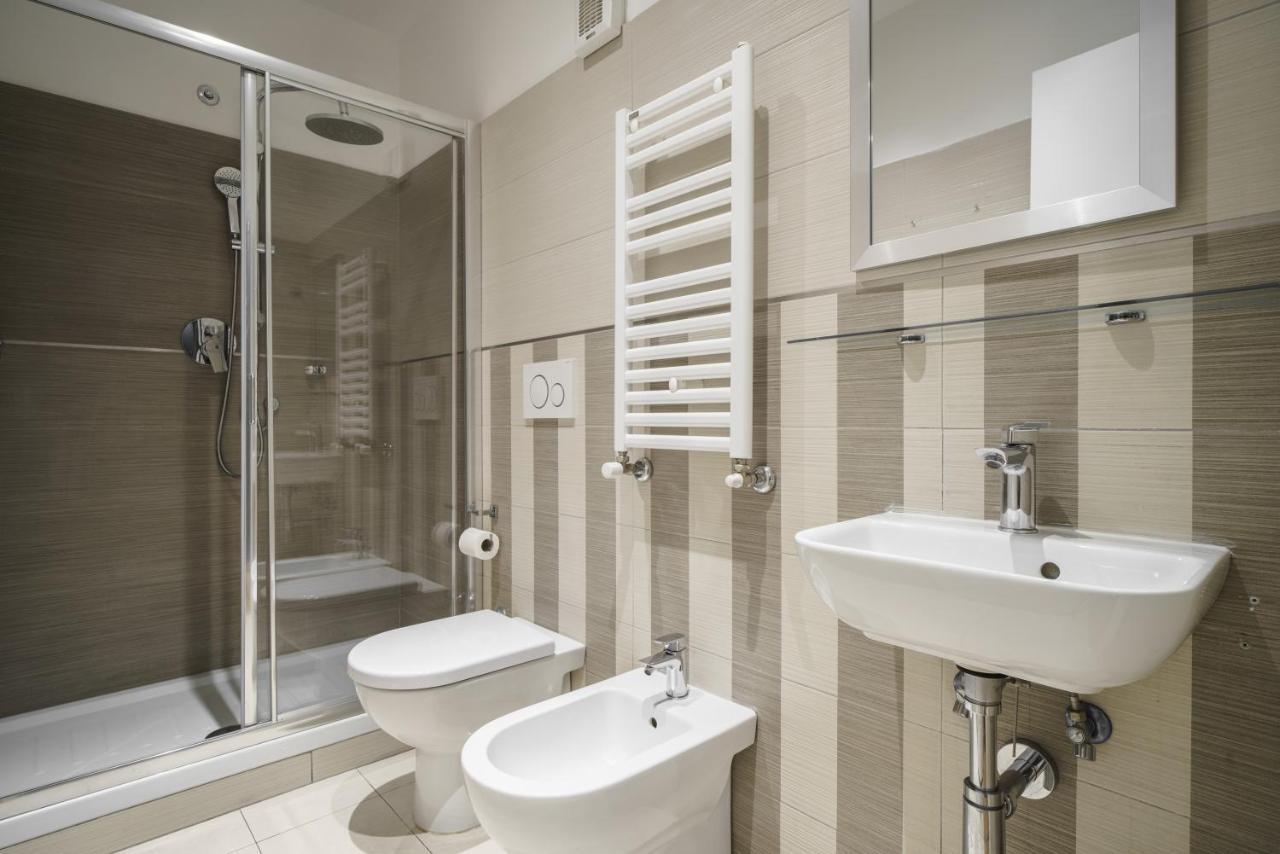 Dreamynest Quattro Cantoni - 2 Bdr Vicino Il Colosseo Roma Exterior foto
